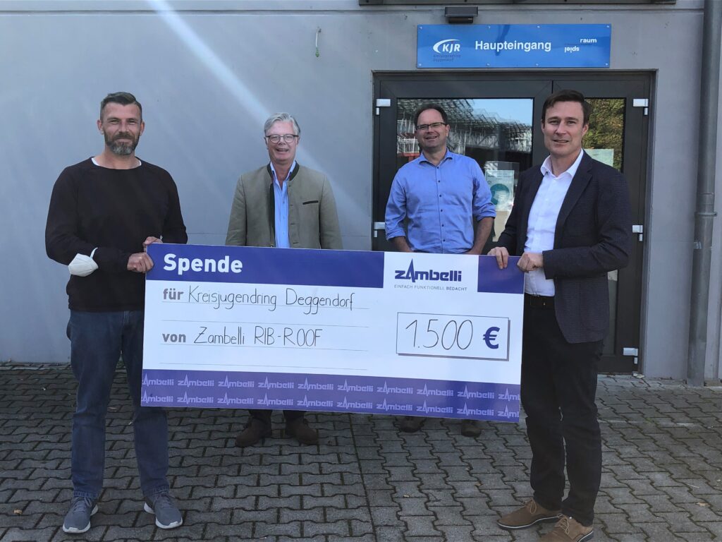 2021-10-_Spendenübergabe Zambelli2